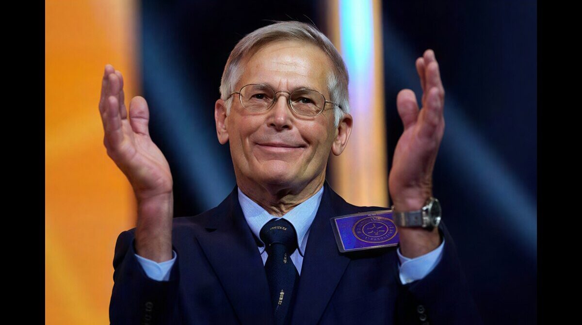 Jim Walton Net Worth 2026: Walmart Billionaire Wealth Growth