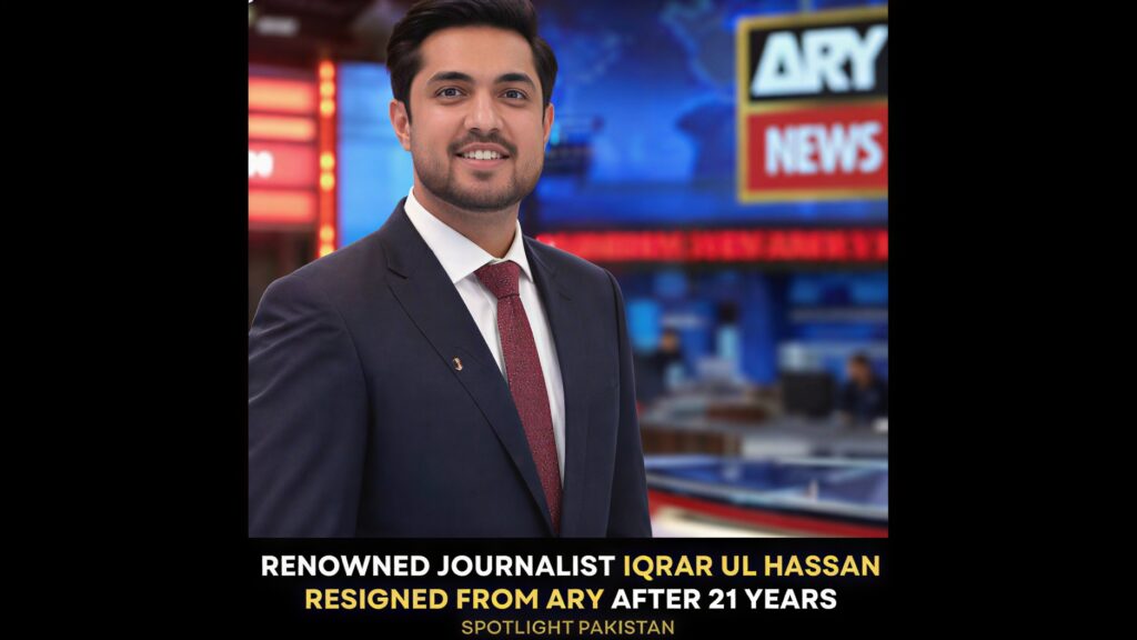Pakistani journalist Iqrar Ul Hassan in studio