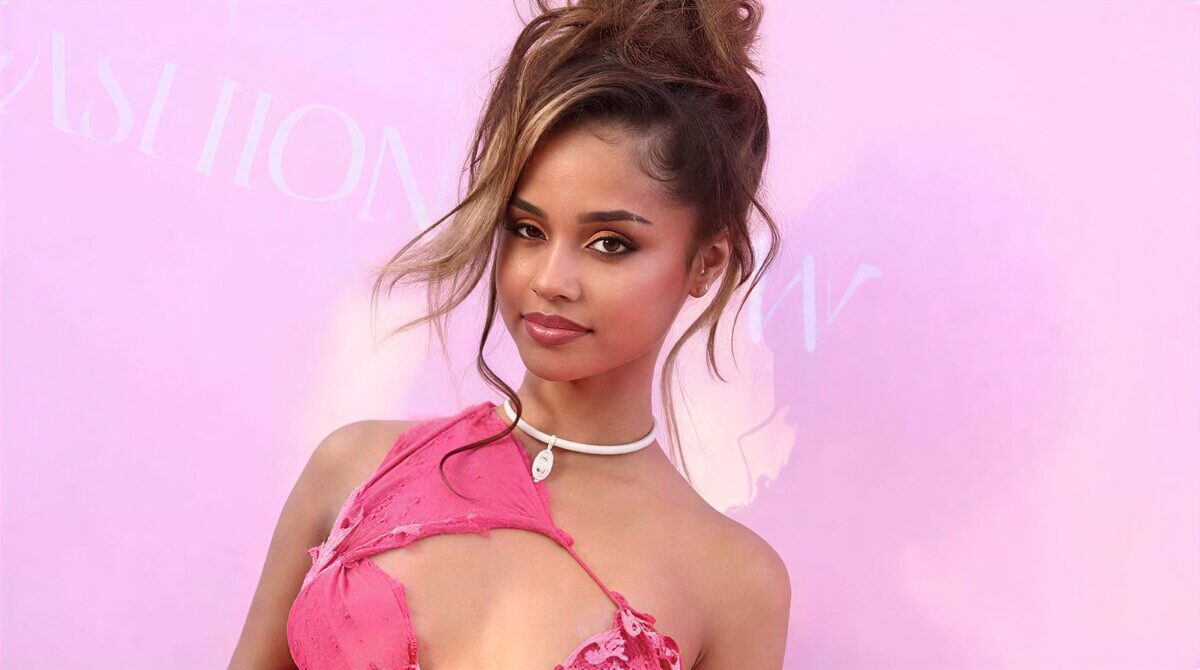 South African singer Tyla posing at a red carpet event in 2026