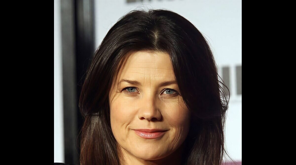 Daphne Zuniga attends event in 2026 as fans search her net worth and career earnings