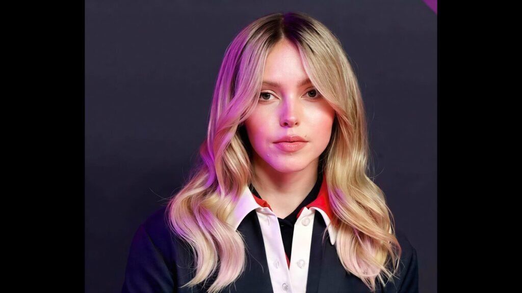 Lina Strahl Net Worth