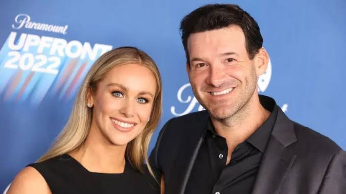 Tony Romo broadcasting career 2026