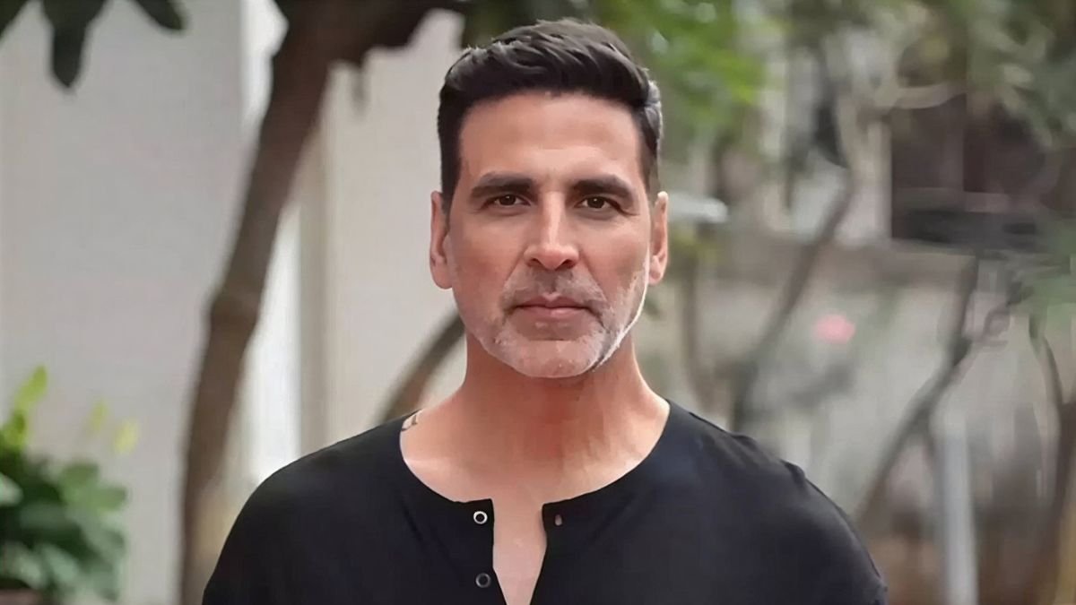 Akshay Kumar Bollywood actor net worth