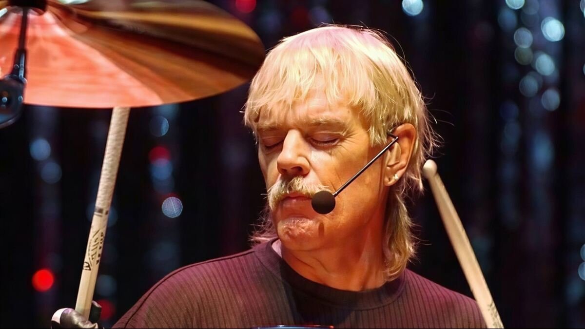 Frank Beard Net Worth 2026 – ZZ Top drummer and rock legend