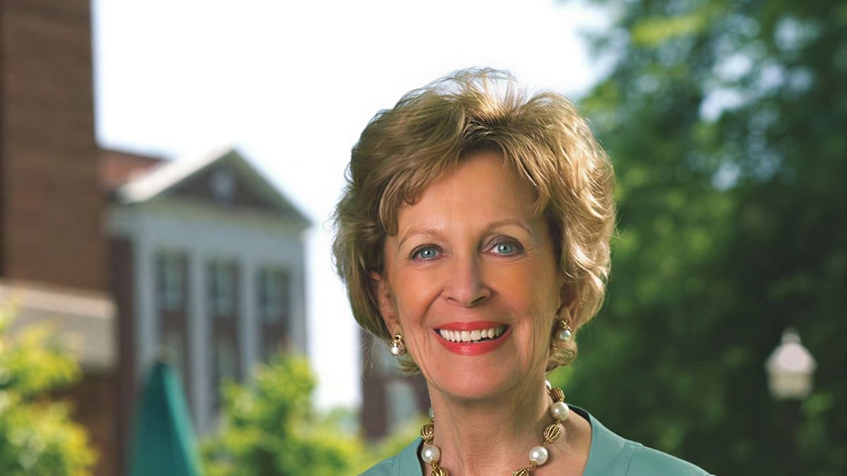 Martha Ingram net worth 2026 wealth from Ingram Industries empire