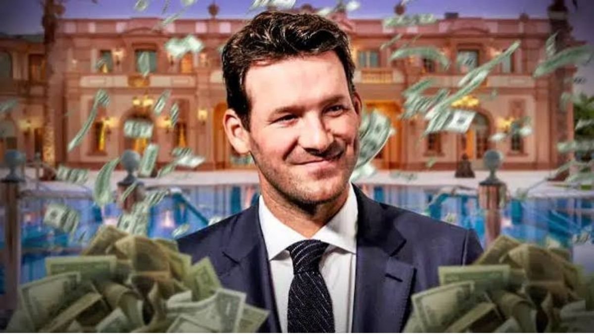 Tony Romo fortune and earnings