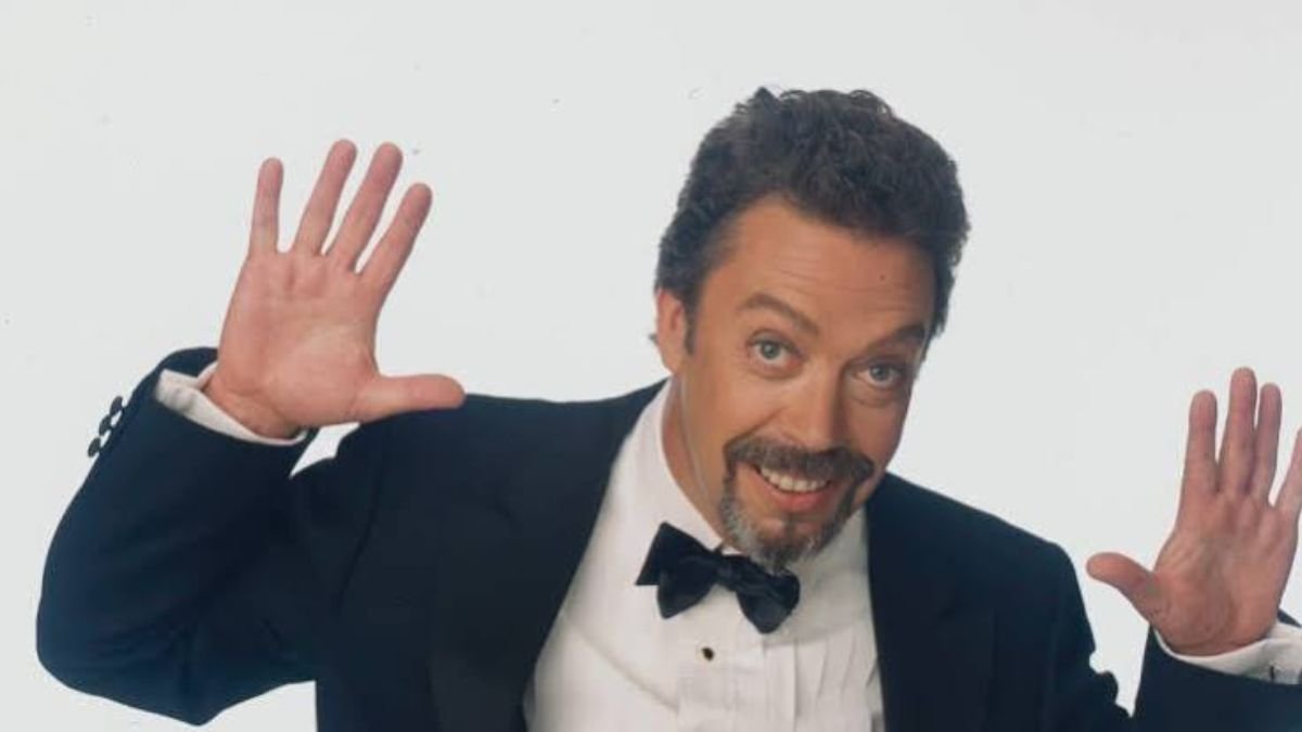 Tim Curry career and wealth